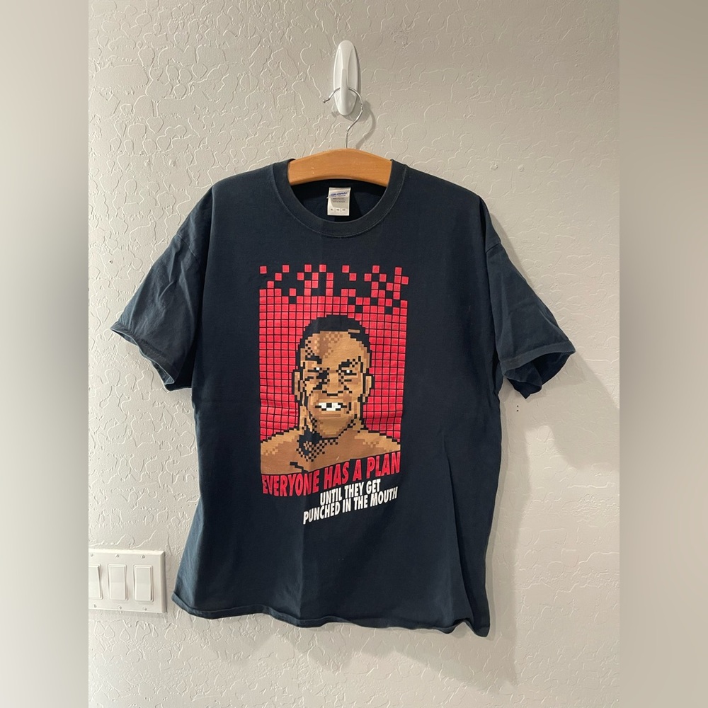 Mike Tyson Punch Out Video Game Boxing‎ Shirt Size Large
